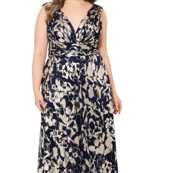 Betsy & Adam Plus Size Metallic-Print Gown - Picture 1 of 7